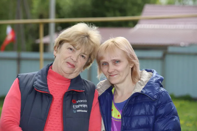 Две старые подруги. Пансионат для престарелых «Тульский дедушка»